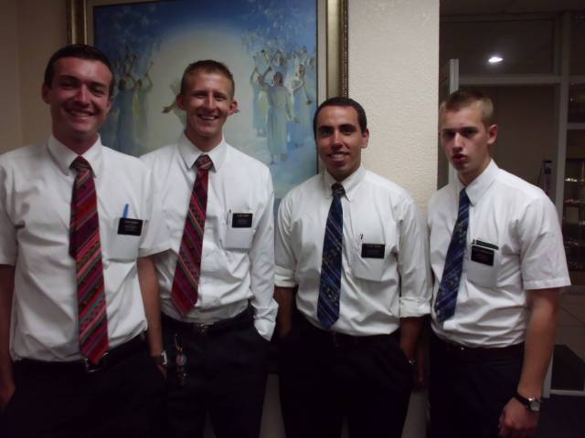 Here I am with Elder Hendrickson, Obourn, and McGrath. Easily some of my best buddies in the mission. Obourn and Hendrickson are zoneleaders in a place called Totonicapán. They brought matching ties to the last Zone Leader Meeting, as well as McGrath and I. It was ultra cute. =)
